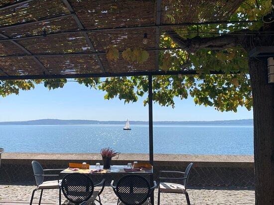 Bistro Vista Lago