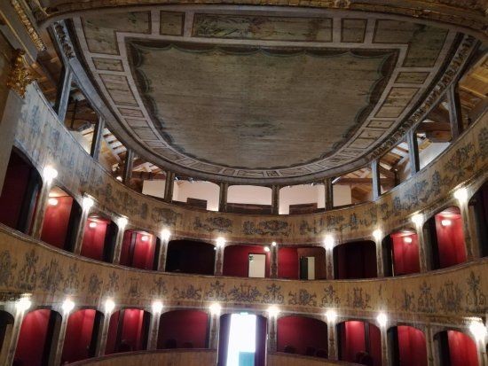 Teatro Garibaldi